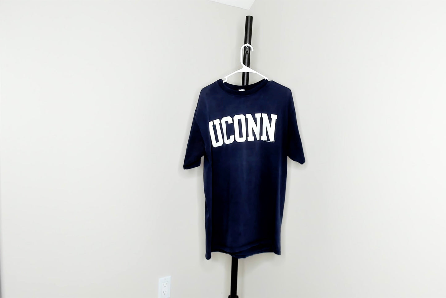 Navy Blue UCONN T Shirt - XL