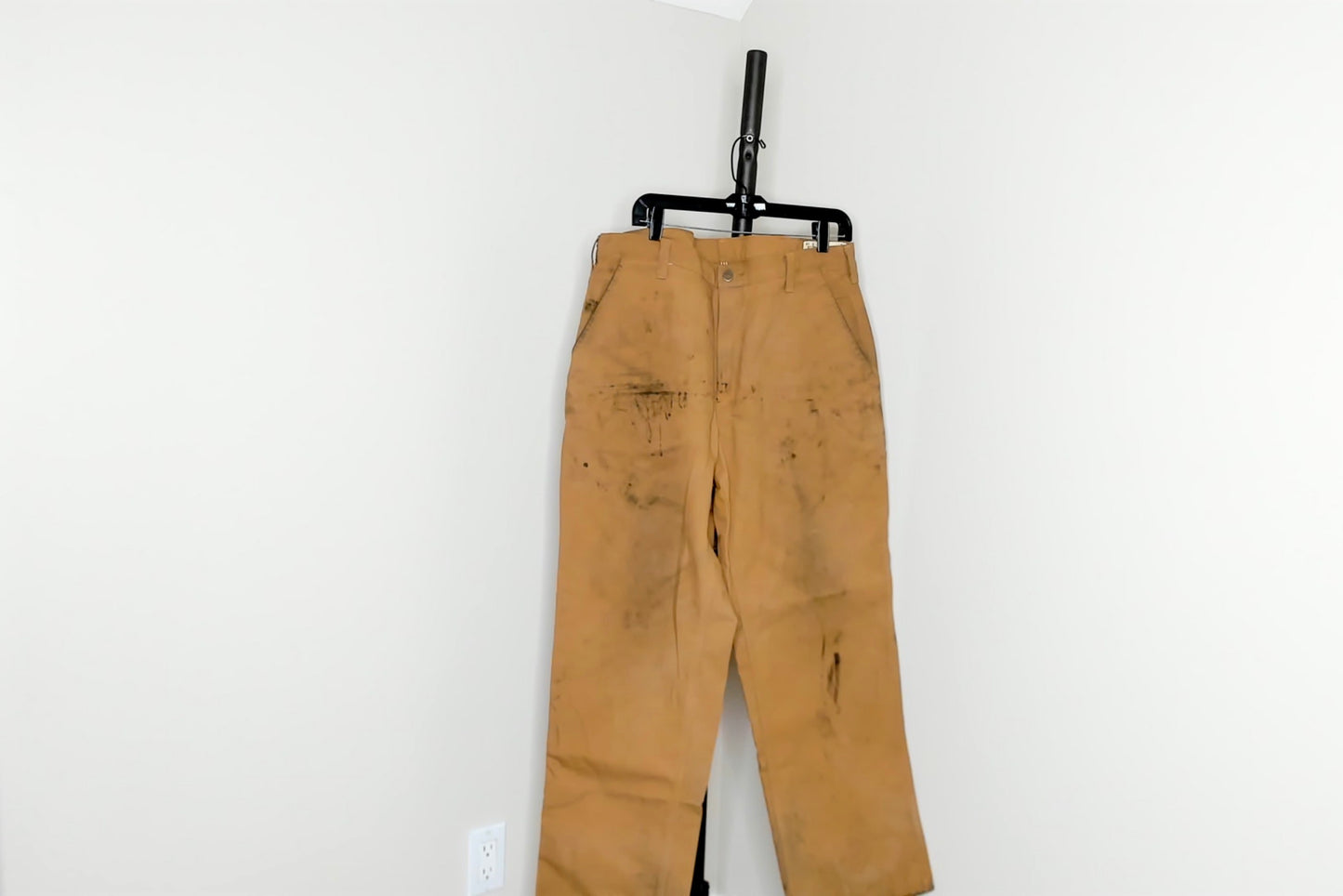 Wheat Carhartt Pants - 36 X 30