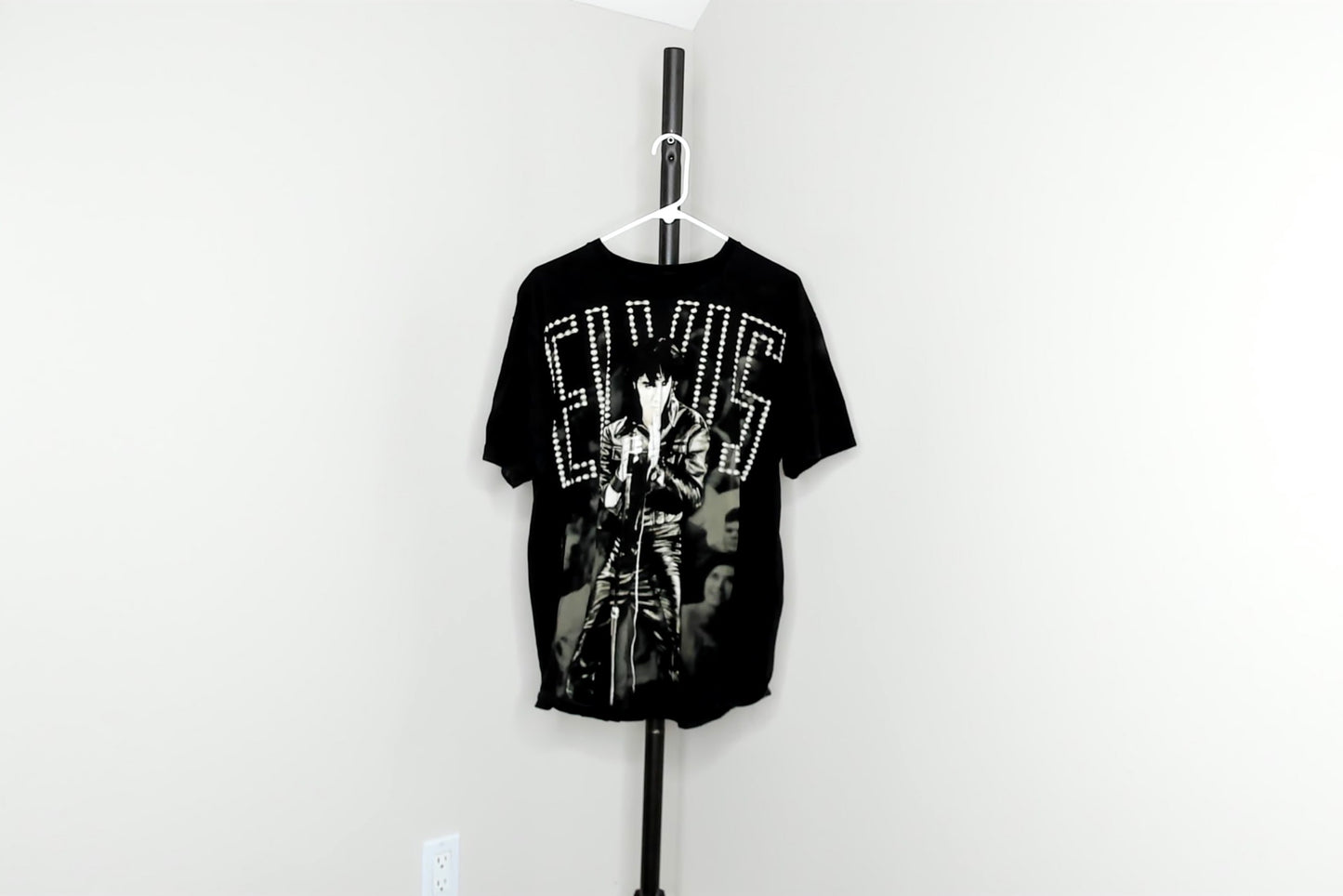 Black Elvis Presley T Shirt - XL