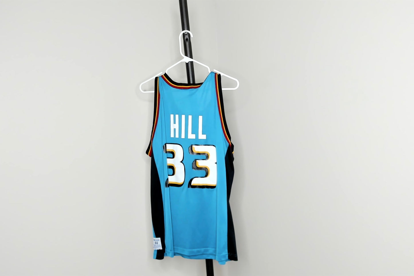 Teal Detroit Pistons Grant Hill jersey - M