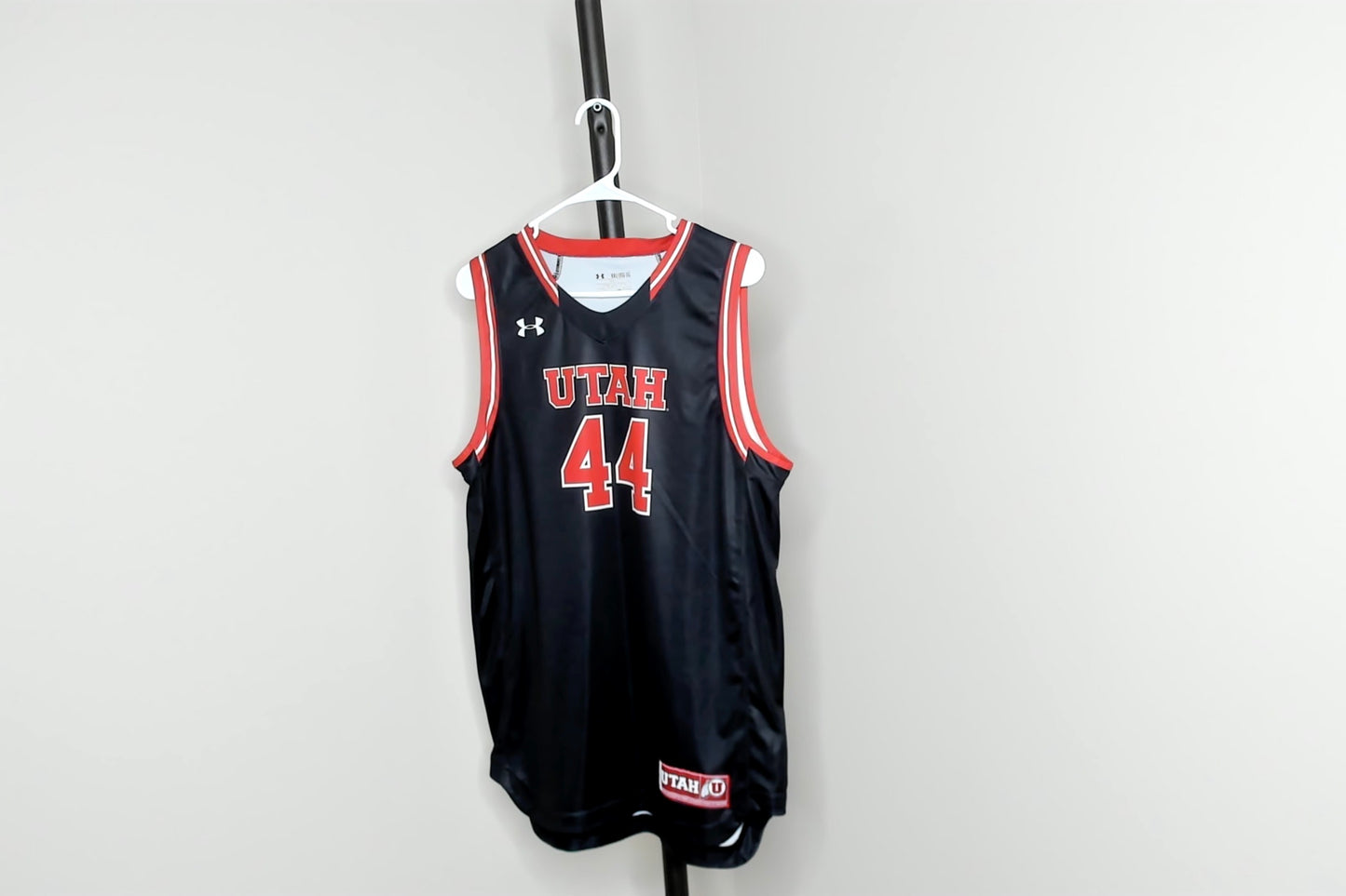 Black Utah Utes Basketball jersey - YXL