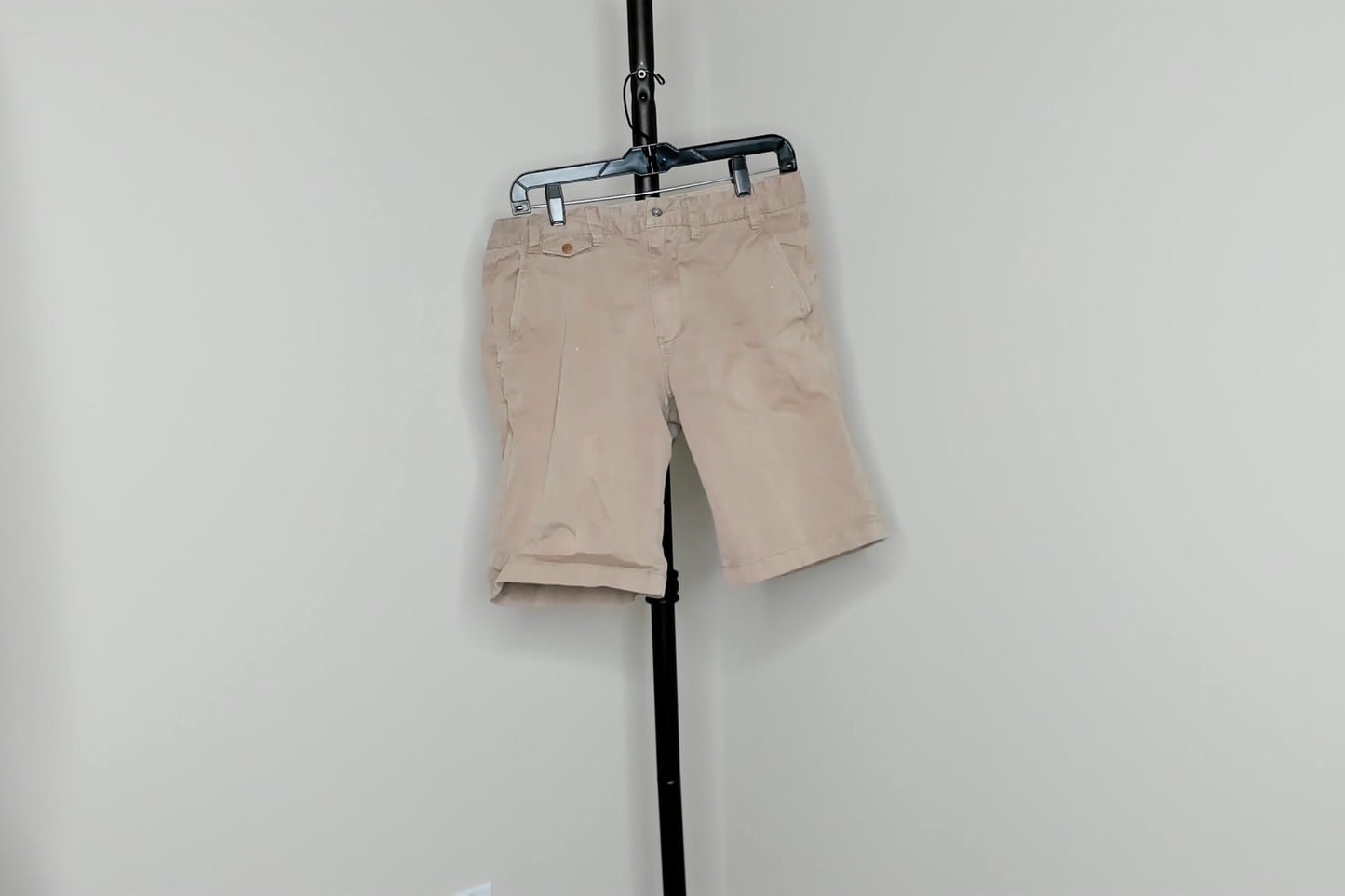 Tan Barbour Shorts - 32